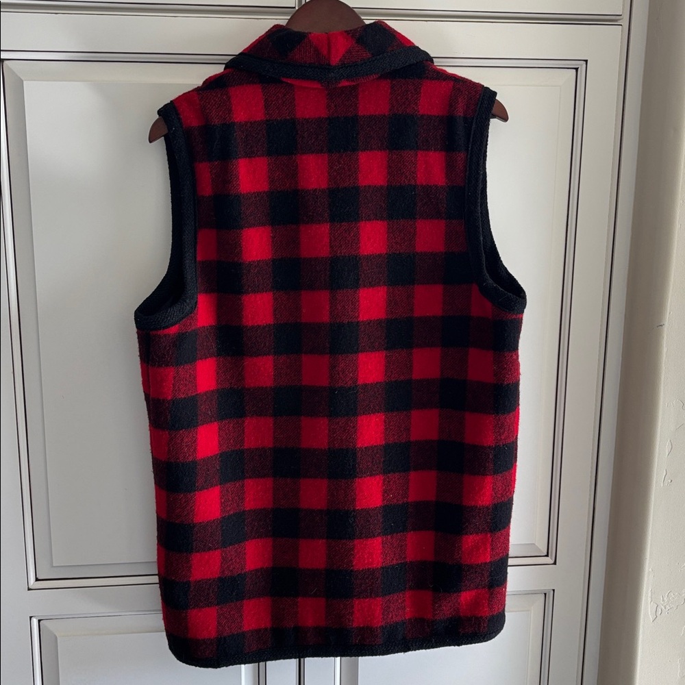 Vintage Woolrich Wool Buffalo Plaid Lined Vest USA‎ Red Black Button Mens Medium - Picture 11 of 11